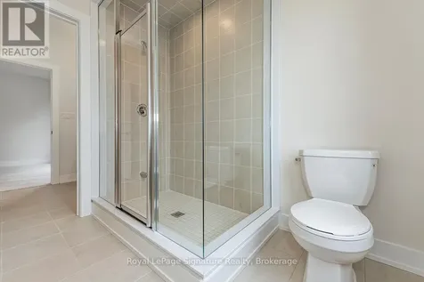 126 Dorothy Drive Blue Mountains ON N0H 1J0