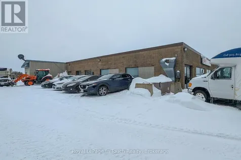 3242 Crossland Road Springwater ON L0L 1P0