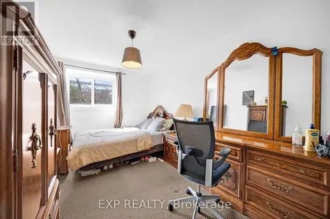 2080 Ogilvie Road Ottawa ON K1J 7N8