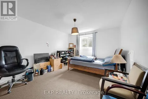2080 Ogilvie Road Ottawa ON K1J 7N8