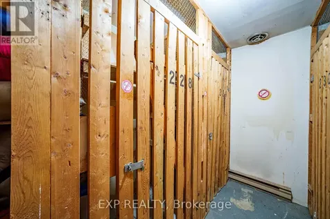 2080 Ogilvie Road Ottawa ON K1J 7N8