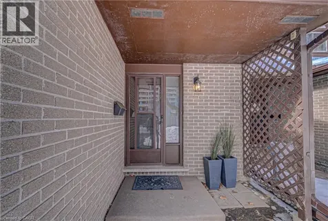 46 Cedarwoods Crescent Kitchener ON N2C 2L7