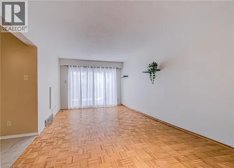 46 Cedarwoods Crescent Kitchener ON N2C 2L7