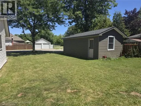 82 Teal Avenue Stoney Creek ON L8E 3B2