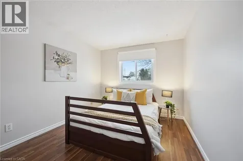 98 Old Maple Lane Kitchener ON N2N 3B3