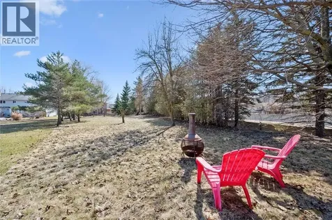 98 Old Maple Lane Kitchener ON N2N 3B3