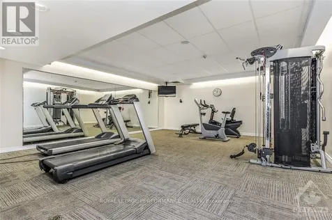 2760 Carousel Crescent Ottawa ON K1T 2N4