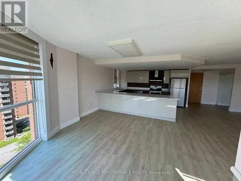2760 Carousel Crescent Ottawa ON K1T 2N4
