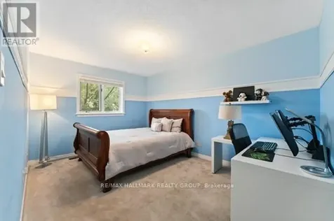 160 Sai Crescent Ottawa ON K1G 5P2