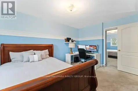 160 Sai Crescent Ottawa ON K1G 5P2