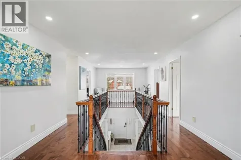 106 Knudson Drive Kanata ON K2K 2L5