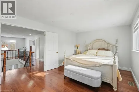 106 Knudson Drive Kanata ON K2K 2L5
