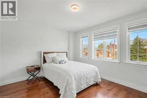 106 Knudson Drive Kanata ON K2K 2L5