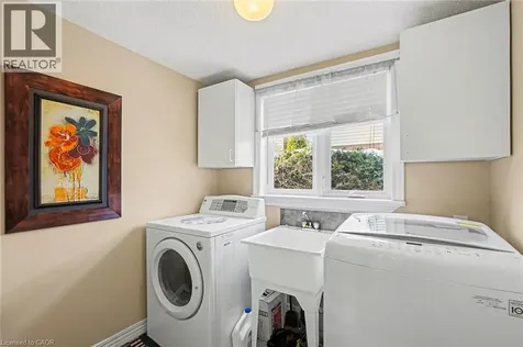 106 Knudson Drive Kanata ON K2K 2L5