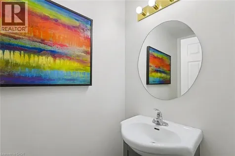 106 Knudson Drive Kanata ON K2K 2L5