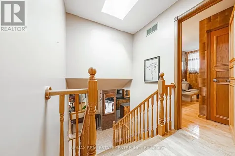 53 Glover Road Hamilton (hannon) ON L8W 3S8