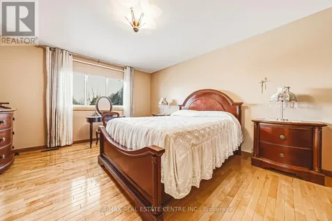 53 Glover Road Hamilton (hannon) ON L8W 3S8