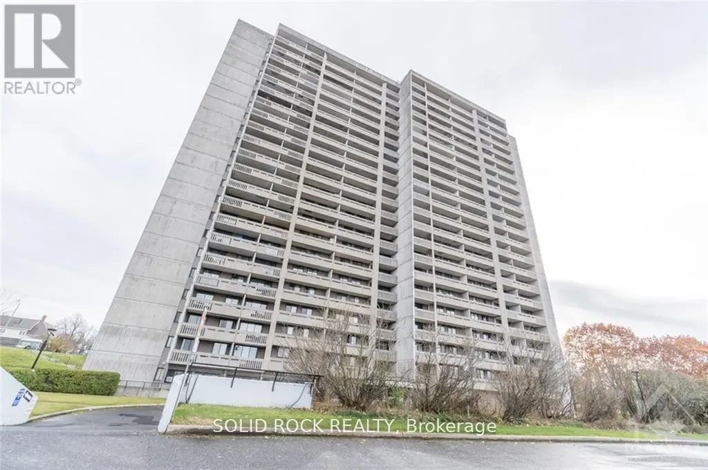 415 Greenview Avenue Ottawa ON K2B 8G5
