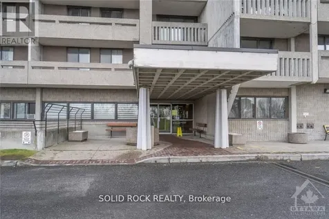 415 Greenview Avenue Ottawa ON K2B 8G5