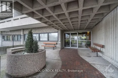 415 Greenview Avenue Ottawa ON K2B 8G5