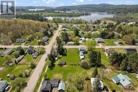 00 Casey Street Madawaska Valley ON K0J 1B0