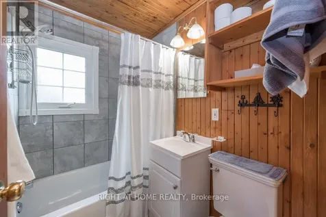 113 Minnetonka Road Innisfil ON L9S 2V8