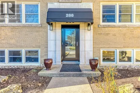 288 Reynolds Street Oakville ON L6J 3L4