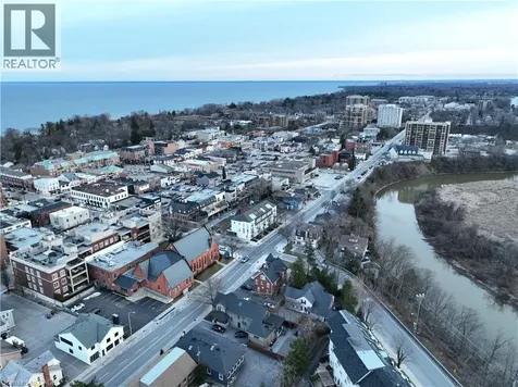 288 Reynolds Street Oakville ON L6J 3L4
