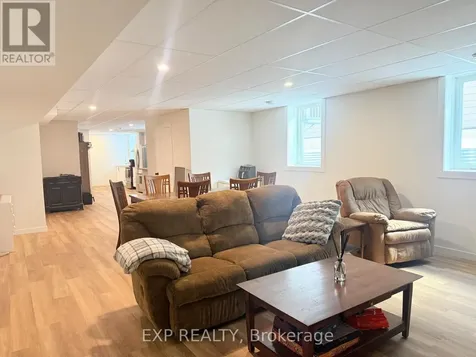 12 Viewmount Drive Ottawa ON K2G 1R5