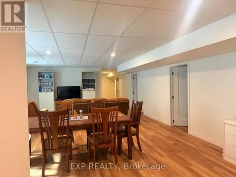 12 Viewmount Drive Ottawa ON K2G 1R5
