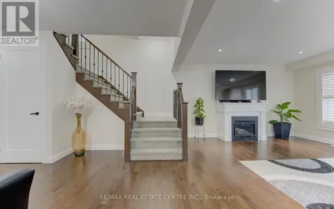 285 Sedgewood Street Kitchener ON N2P 0G6