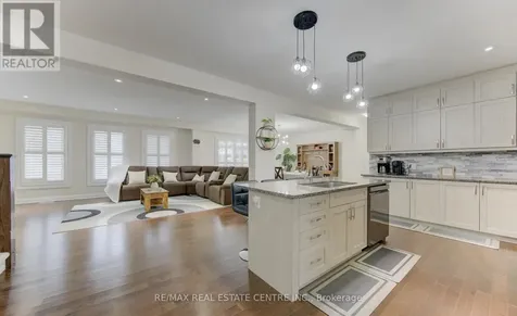 285 Sedgewood Street Kitchener ON N2P 0G6
