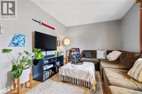 107 Horning Drive Hamilton ON L9C 6L2