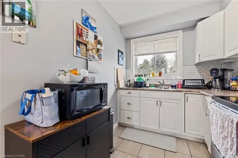 107 Horning Drive Hamilton ON L9C 6L2