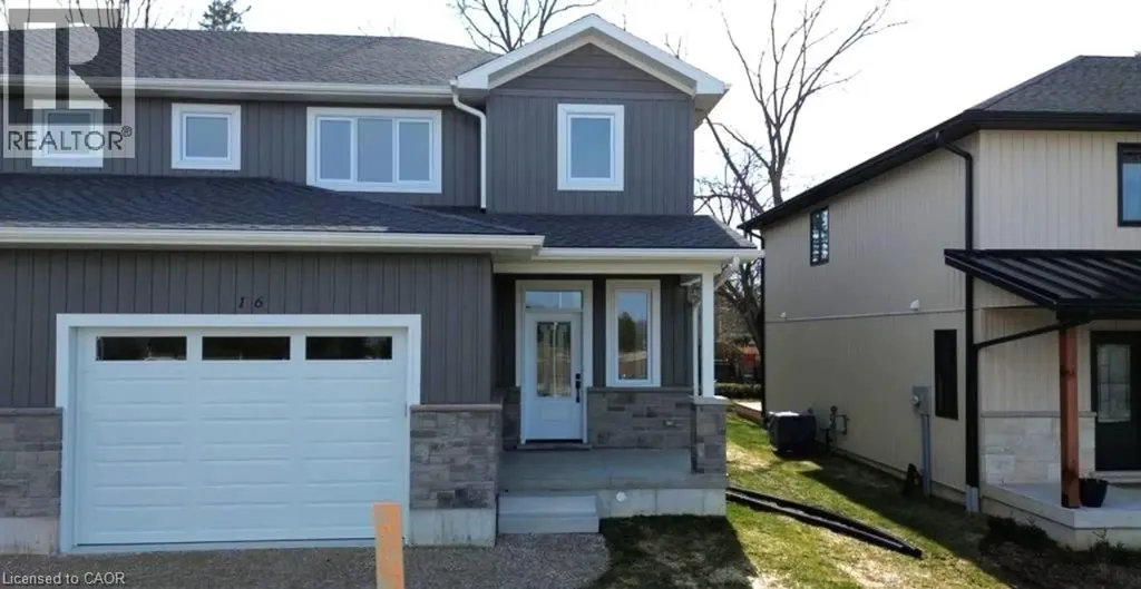 16 Roberts Street North Seaforth ON N0G 1B0