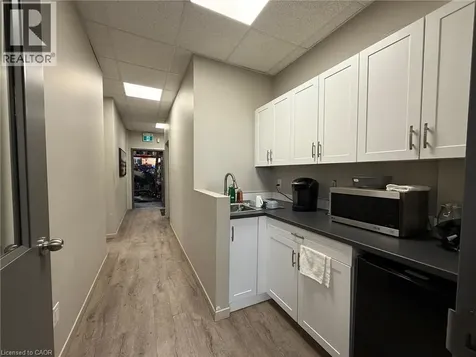 108 Parkdale Avenue North Hamilton ON L8H 5W9