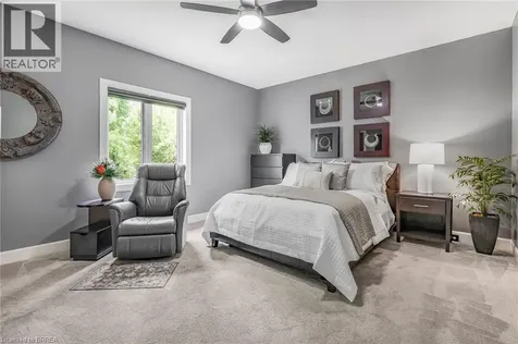 442 James Street Delhi ON N4B 2C1