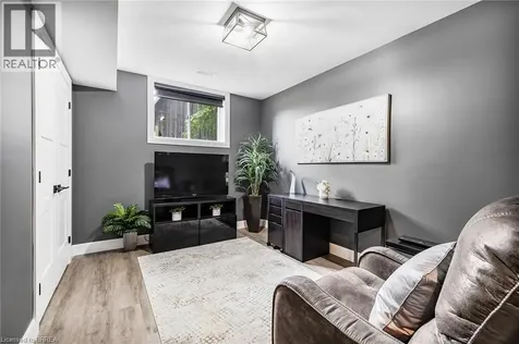 442 James Street Delhi ON N4B 2C1