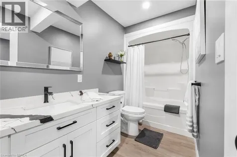 442 James Street Delhi ON N4B 2C1