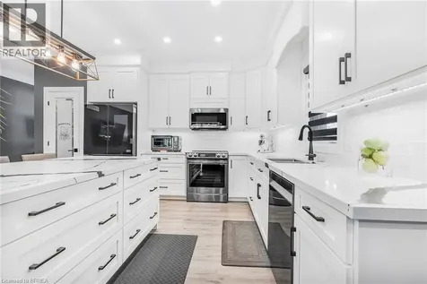 442 James Street Delhi ON N4B 2C1