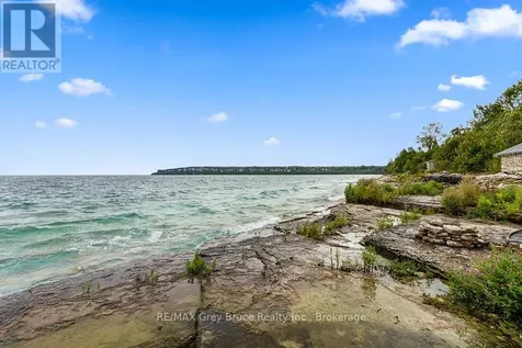 6 Chetwynd Lane Northern Bruce Peninsula ON N0H 1W0