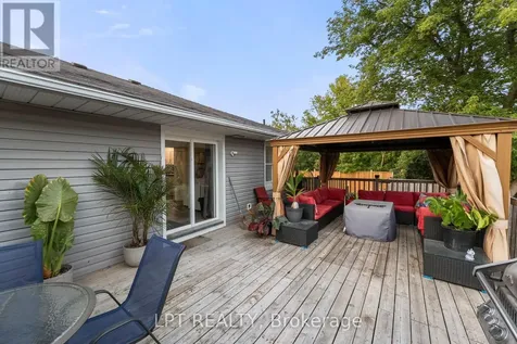 1109 Ravenshoe Road East Gwillimbury ON L9P 1R2