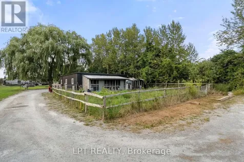 1109 Ravenshoe Road East Gwillimbury ON L9P 1R2