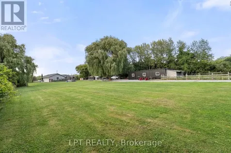 1109 Ravenshoe Road East Gwillimbury ON L9P 1R2