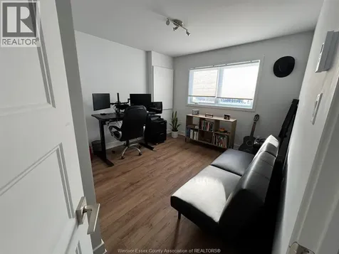 1352 Diamond Street Rockland ON K4K 0M6