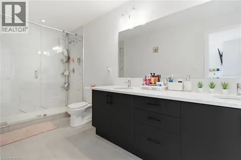 59 Monarch Woods Drive Kitchener ON N2P 0K1