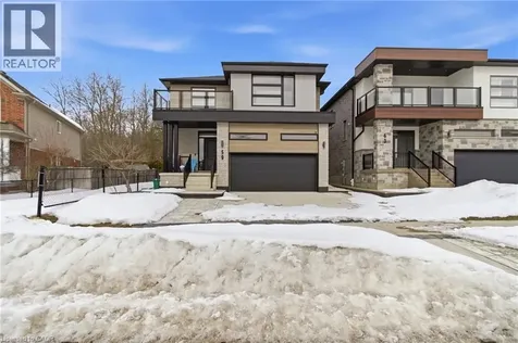 59 Monarch Woods Drive Kitchener ON N2P 0K1