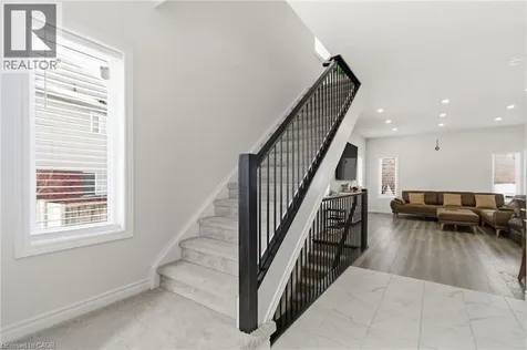 59 Monarch Woods Drive Kitchener ON N2P 0K1