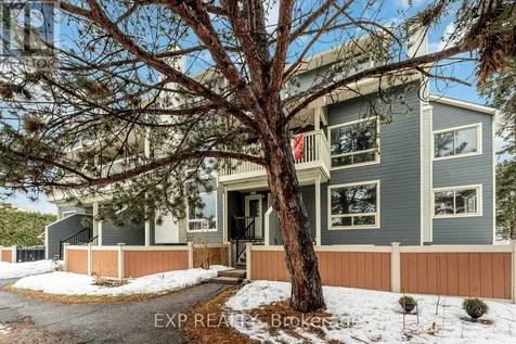 802 St. Andre Drive Ottawa ON K1C 4R3