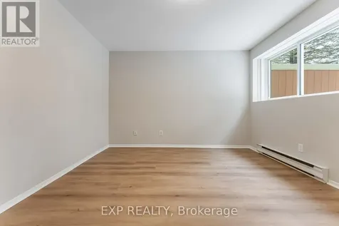 802 St. Andre Drive Ottawa ON K1C 4R3